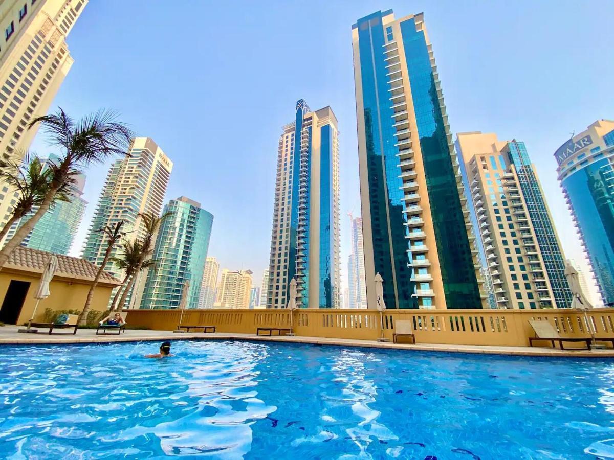 Lunar Cozy Hostel - Jbr Dubaj Zewnętrze zdjęcie