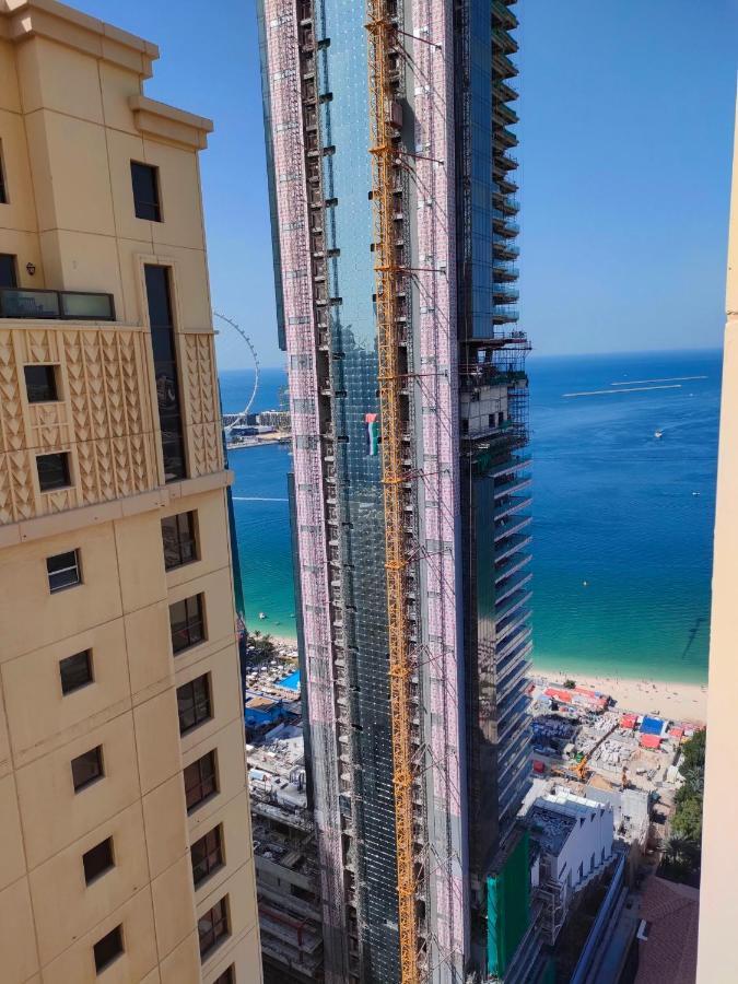 Lunar Cozy Hostel - Jbr Dubaj Zewnętrze zdjęcie