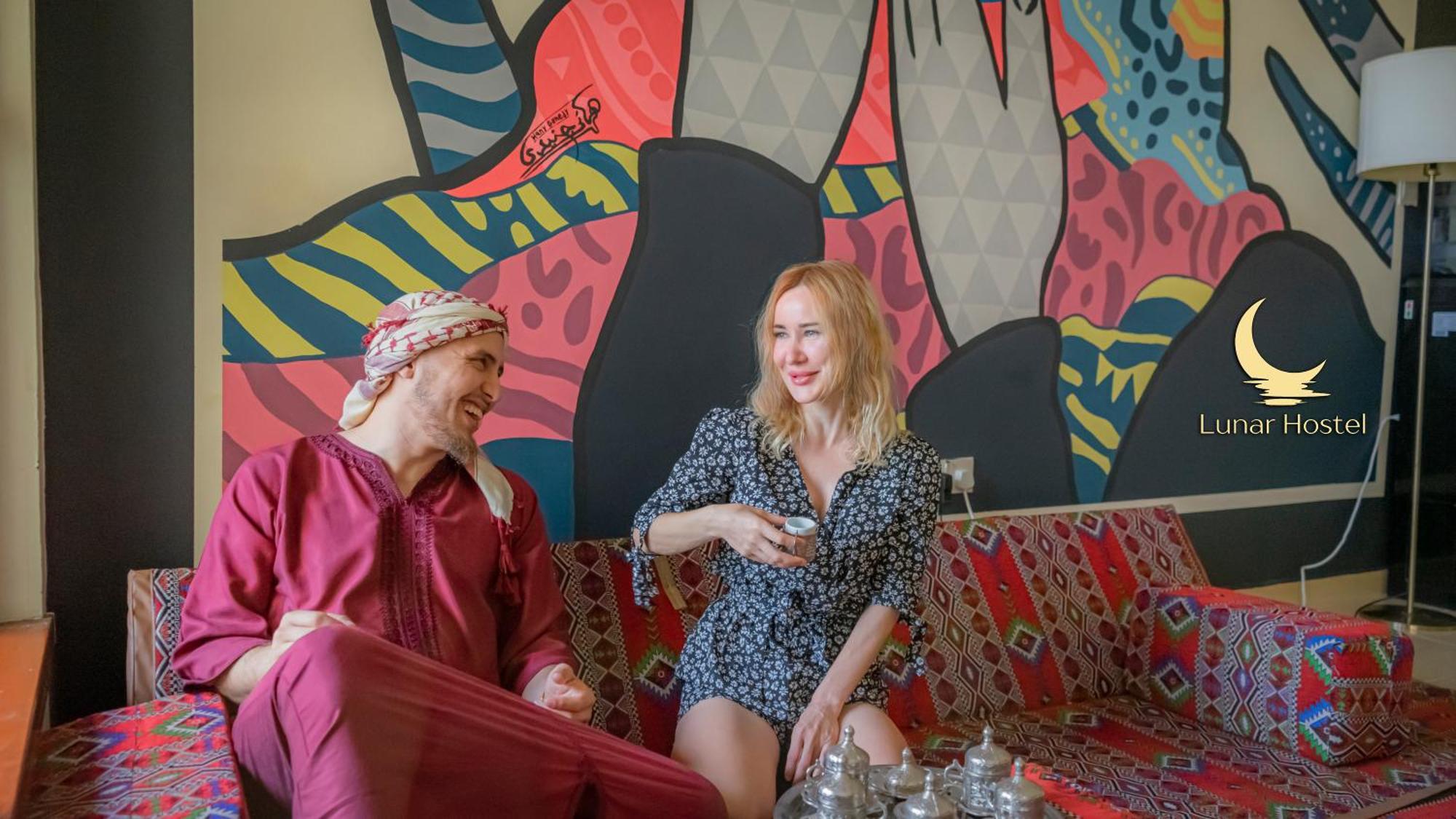 Lunar Cozy Hostel - Jbr Dubaj Zewnętrze zdjęcie